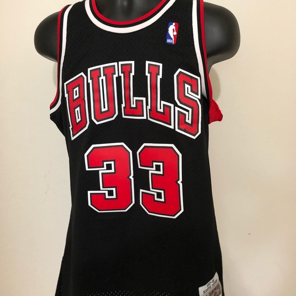 scottie pippen swingman jersey